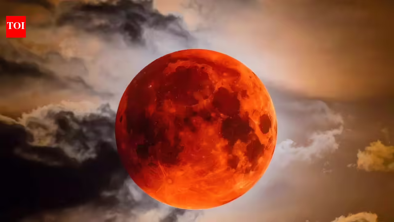 Total lunar eclipse 2026: Witness the moon turning red this Holi; know when and where it will be visible in India | - The Times of India