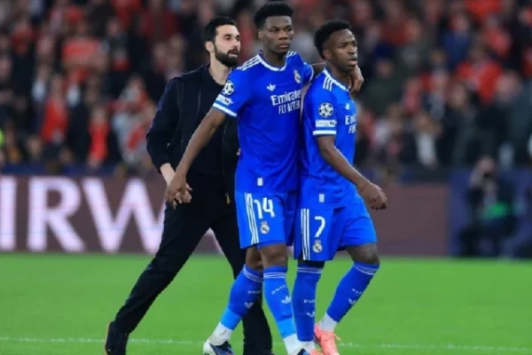 vinicius accused benfica s prestianni of racially abusing him photo afp