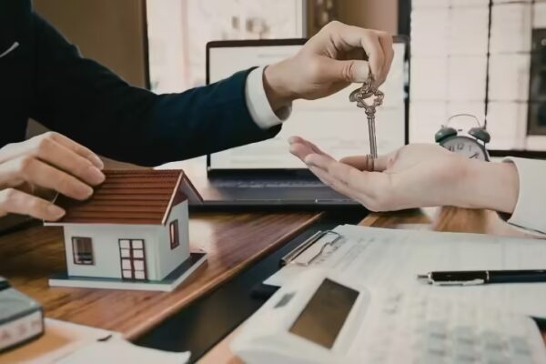 What happens if the builder does not follow the RERA order?