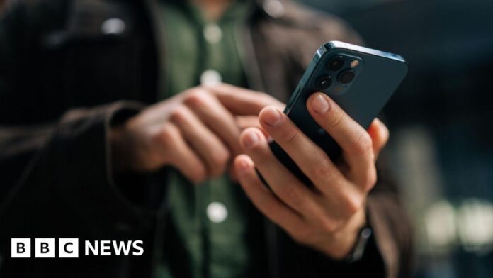 Ad for AI video app which said it could 'remove anything' banned 