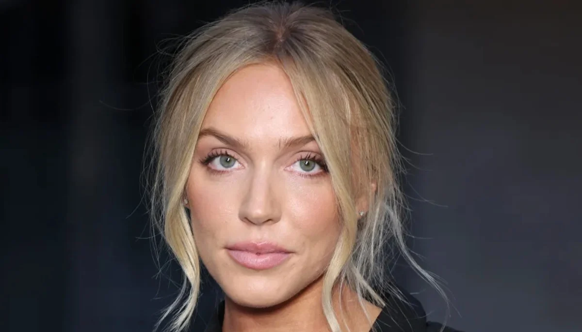 Alex Cooper recalls early career mistakes as she doubles down on the simportance of documentation