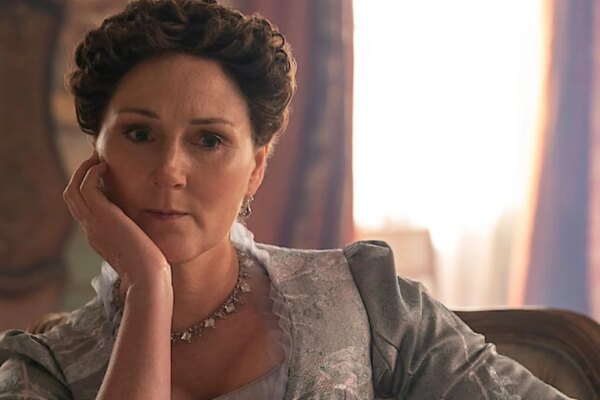 'Bridgerton' Season 4: Showrunner talks about Violet's steamy romance