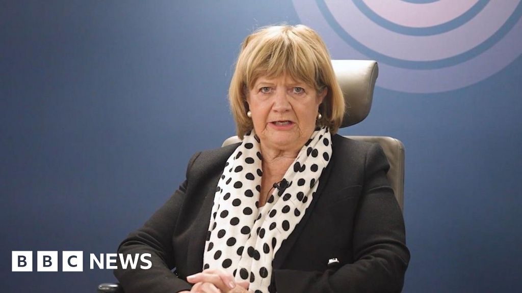 Covid inquiry chair defends cost and length of process on final day