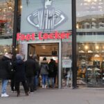 Dick's Sporting Goods issues weak profit guidance as Foot Locker merger weighs on bottom line