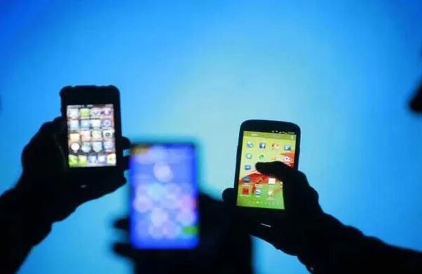 Dubai warns of jail, hefty fine for spreading rumours