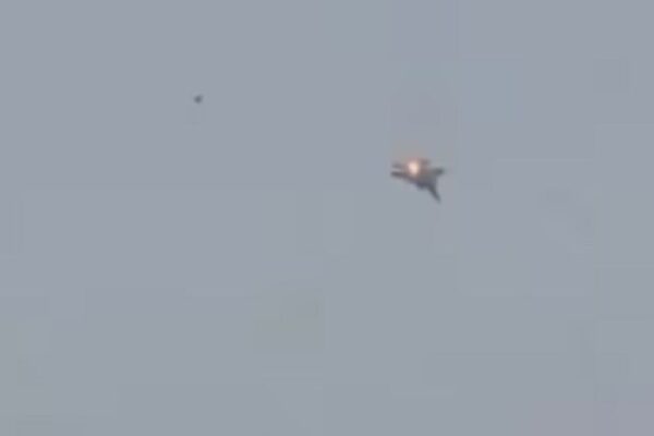 First US fighter downed in past 27 years: Iran Armed Forces hit F-15 near Kuwait border - SUCH TV