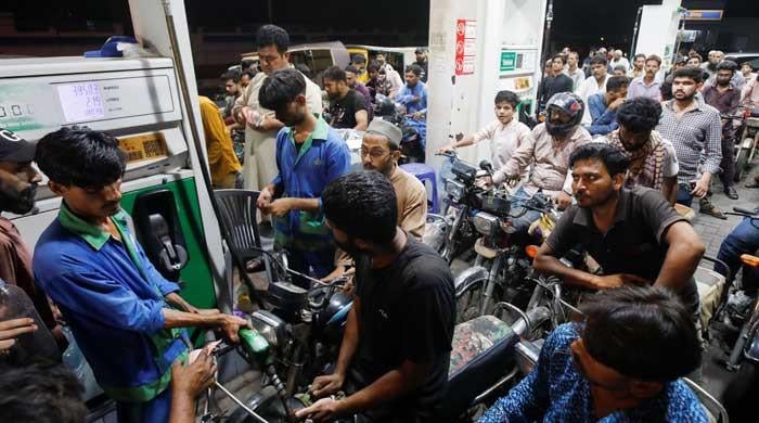 Govt to absorb potential hike in fuel prices, says petroleum minister