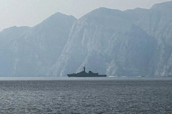 Hormuz erupts: Attacks, GPS jamming, Houthi threats rock Strait amid US-Israeli strikes