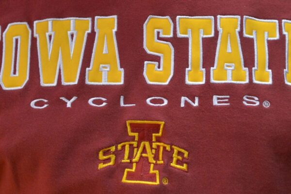 Iowa State discontinues women's gymnastics program
