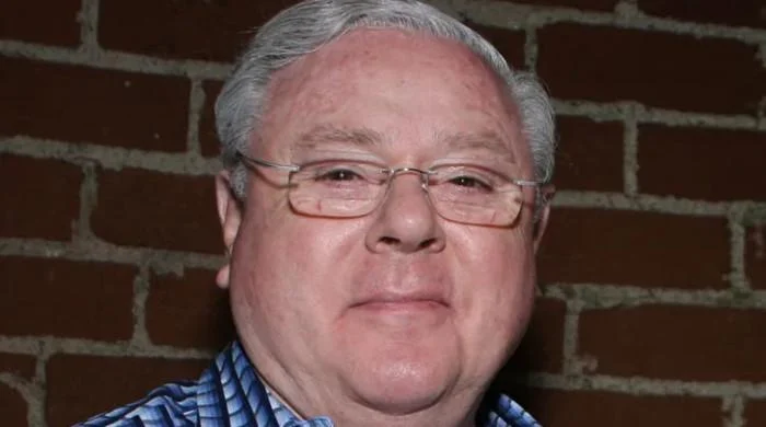 James G. Robinson dies: Major entertainment company founder was 90