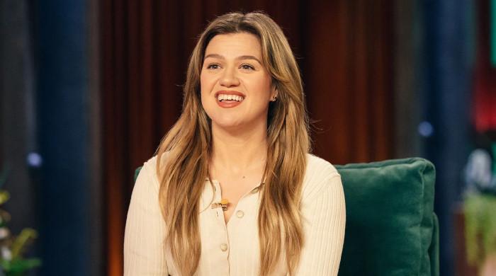 Kelly Clarkson calls out 'American Idol' for deceptive tricks years later