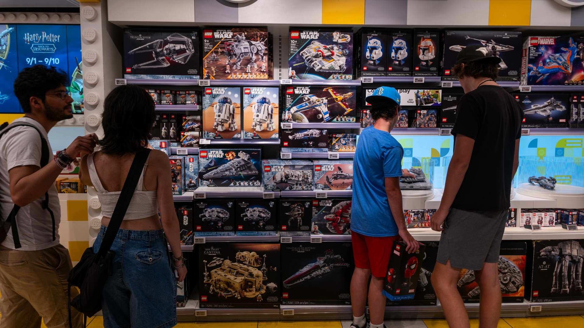 Lego keeps beating the toy industry. Its secret weapon is not what you'd expect