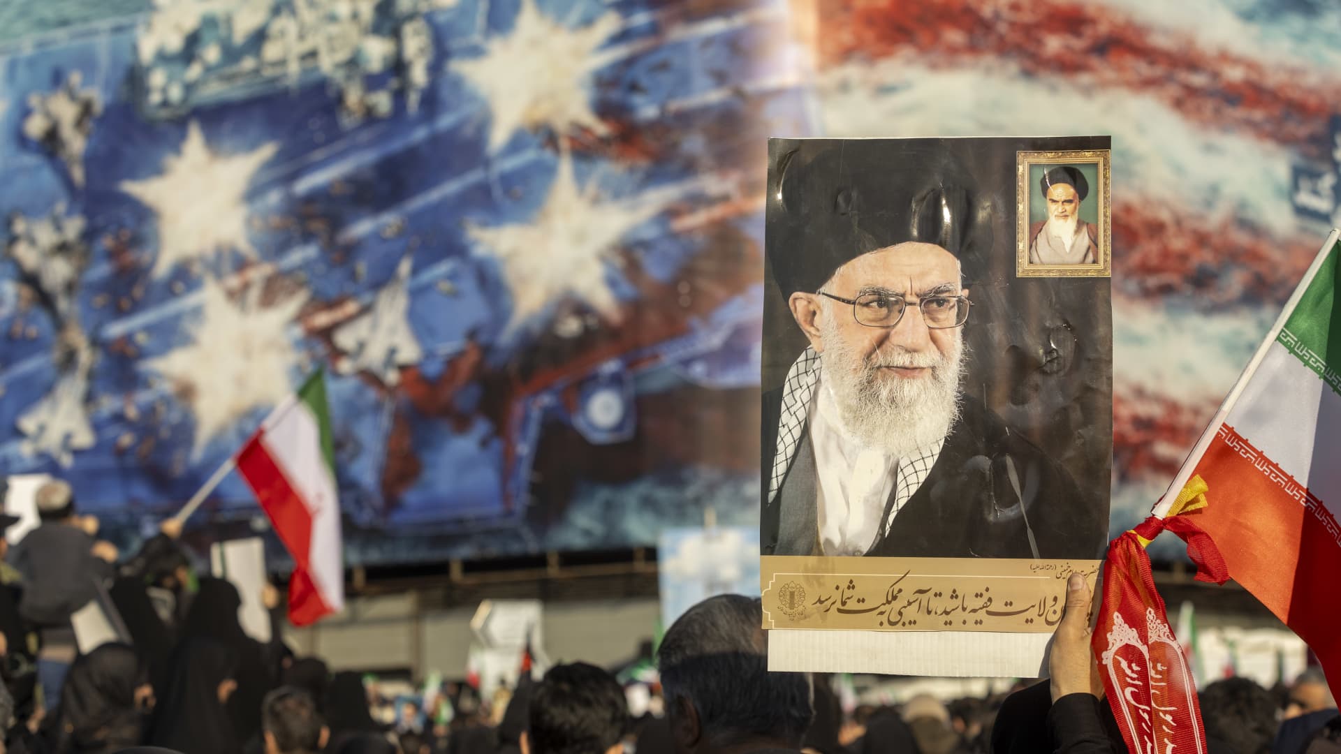 Live updates: Saudi Aramco refinery hit; Iran security chief rejects U.S. talks