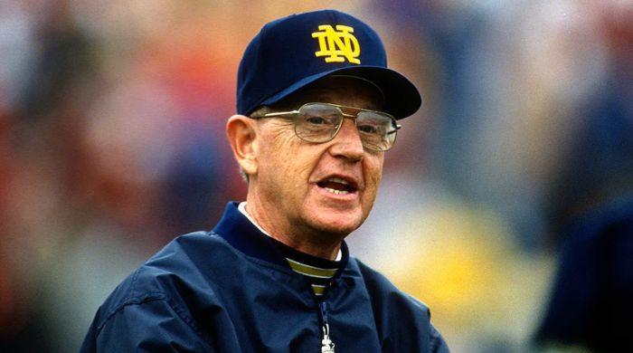 Lou Holtz, coach who led Notre Dame to 1988 title, dies at 89