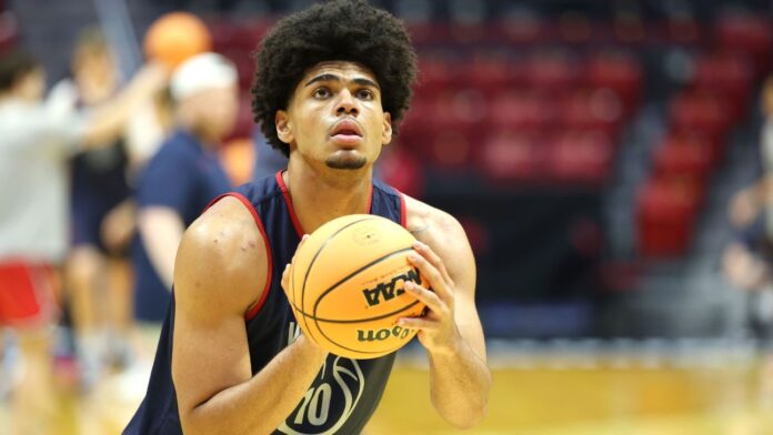 Men's tournament odds: Arizona, Michigan jockey for first, St. John's on the move