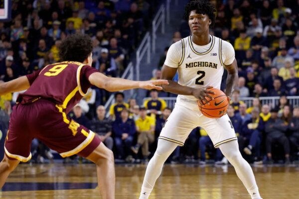 Michigan loses L.J. Cason for rest of season with torn ACL