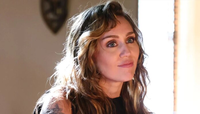 Miley Cyrus steps back into Hannah Montana role for anniversary special