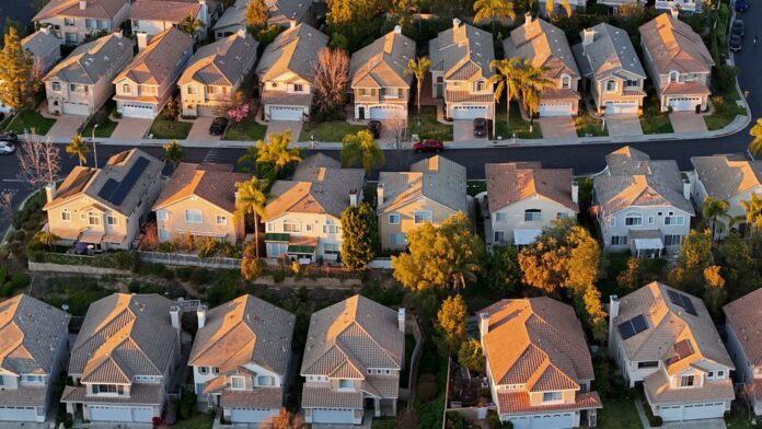 Mortgage rates surge to highest since September, hitting spring housing market