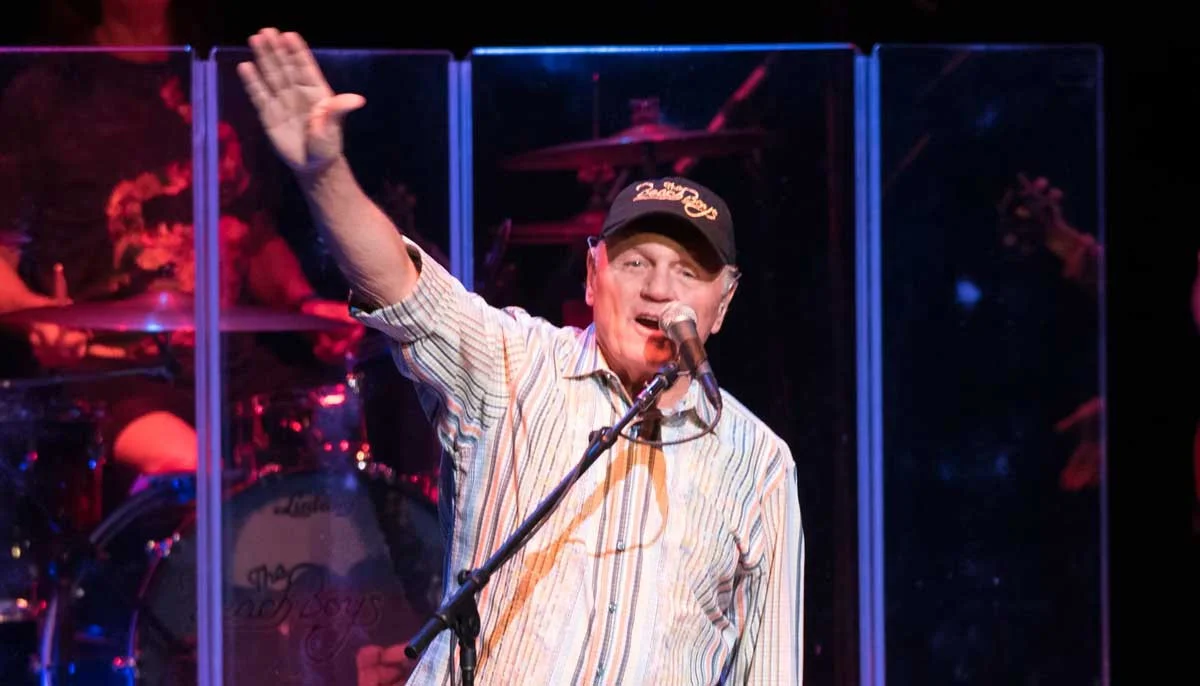 Rock legend makes major career announcement