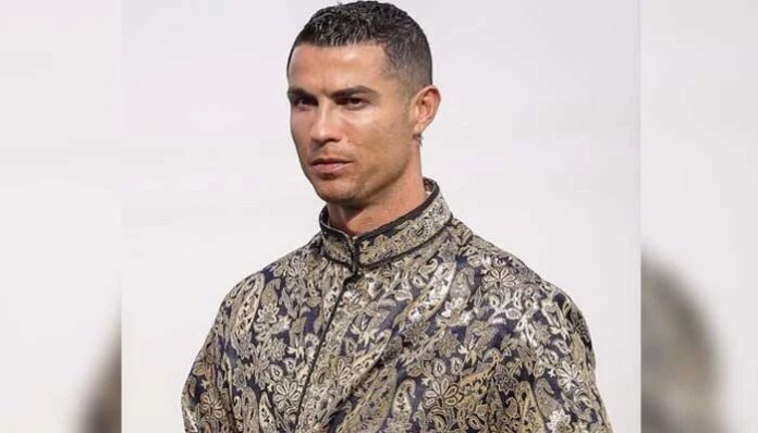 Ronaldo extends Eid ul Fitr wishes to fans across world 