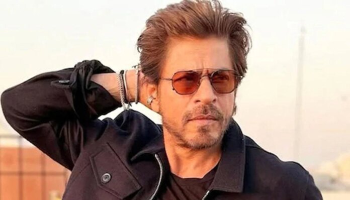 Shah Rukh Khan spreads ‘love and light' on Eid, fans react emotionally