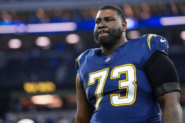 Source: Chargers to release Mekhi Becton in cost-cutting move