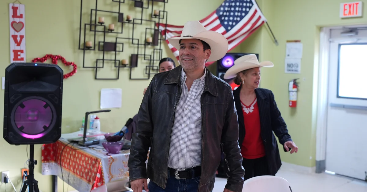 Tejano music star Bobby Pulido wins Democratic primary in Texas' 15th District, CBS News projects