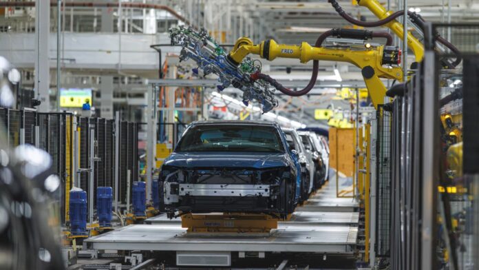 Toyota to invest $1 billion to increase U.S. production in Kentucky, Indiana plants