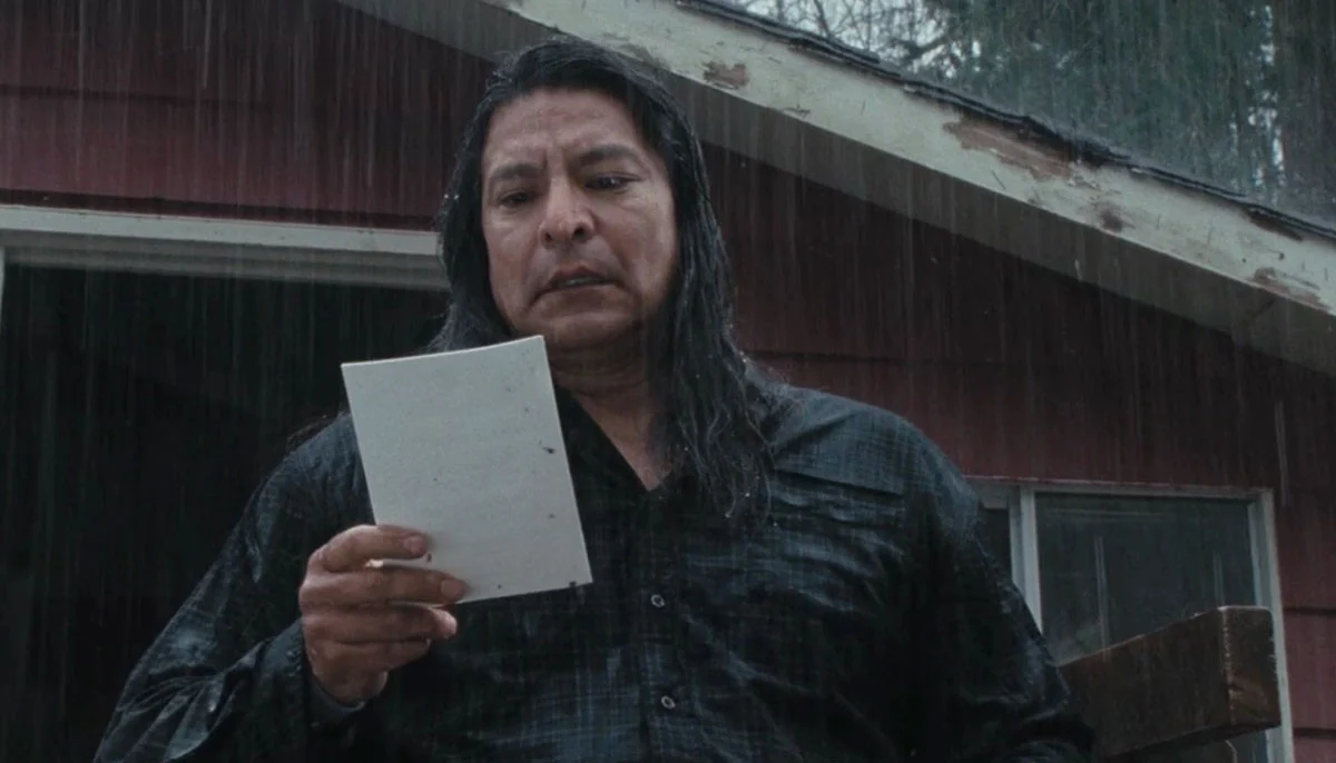 'Twilight' star gets candid about vampire franchise after 20th anniversary