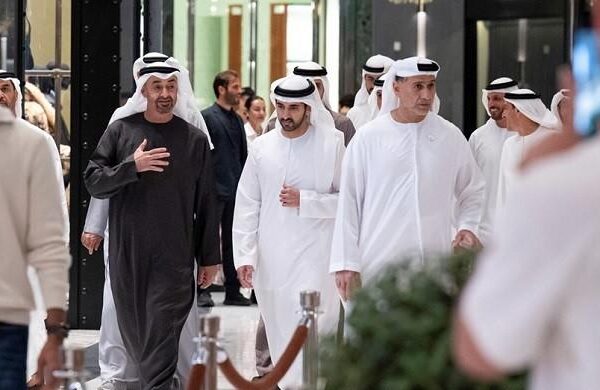 UAE leadership hosts public iftar in Dubai, projects message of unity, resilience