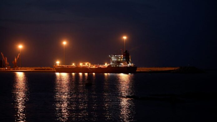 U.S. allows temporary purchases of Russian oil already at sea