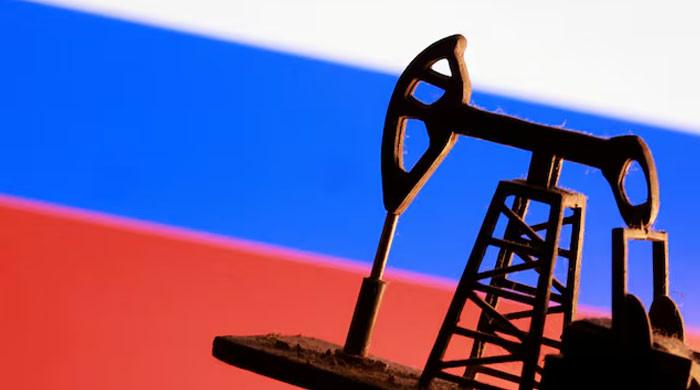 US considers easing Russian oil sanctions to curb global price surge