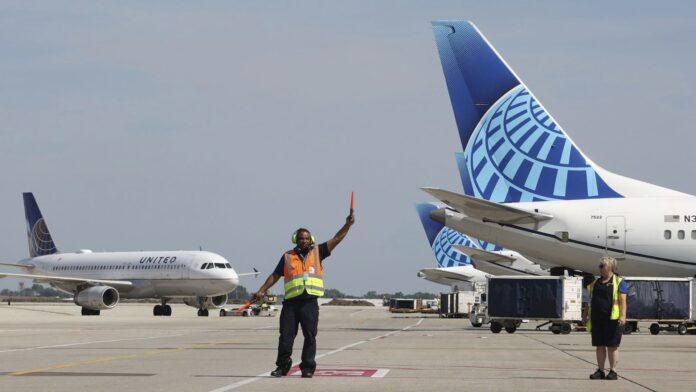 United ditches more economy seats to make room for bigger premium cabins with new layouts