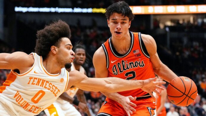 Andrej Stojakovic returning to Illinois for senior season