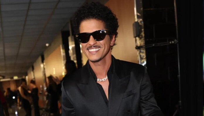 Bruno Mars makes live tour comeback with ‘The Romantic’ 