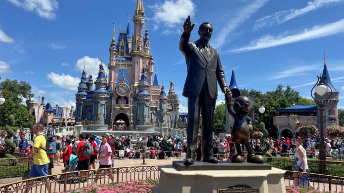 Disney plans layoffs of as many as 1,000 employees