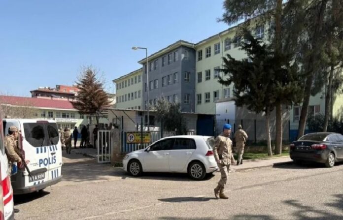 Four killed, 20 wounded in school shooting in southern Turkiye, says governor - SUCH TV