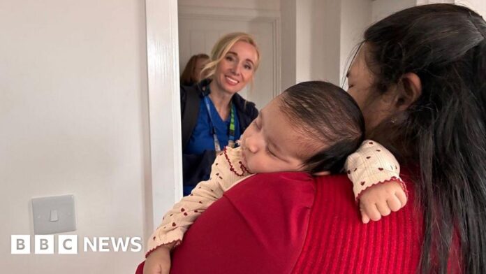 Health visitors call for limits on 'impossible' 1,000-family caseloads