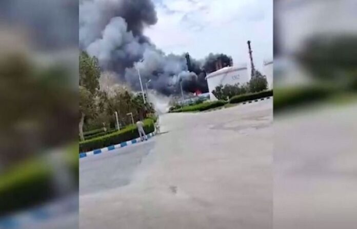 Iran’s Lavan oil refinery attacked hours after US announcement of ceasefire - SUCH TV