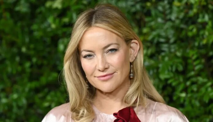 Kate Hudson reflects on deep bond of her Hollywood family