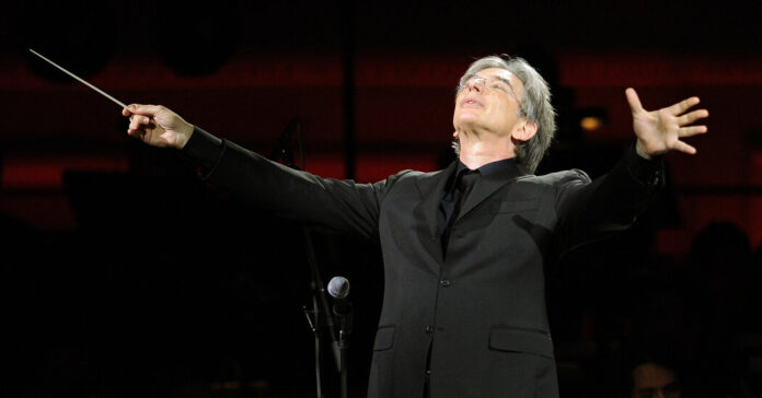 Michael Tilson Thomas, Celebrated American Conductor, Dies at 81