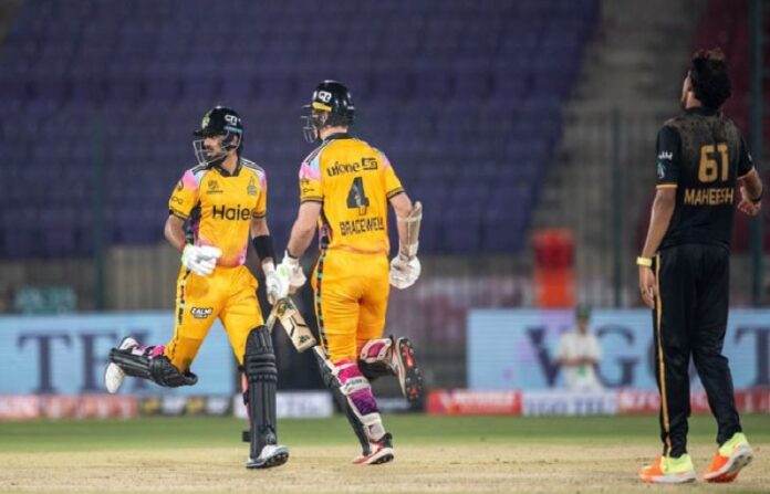 PSL 11: Peshawar Zalmi defeat Hyderabad Kingsmen in low-scoring thriller - SUCH TV