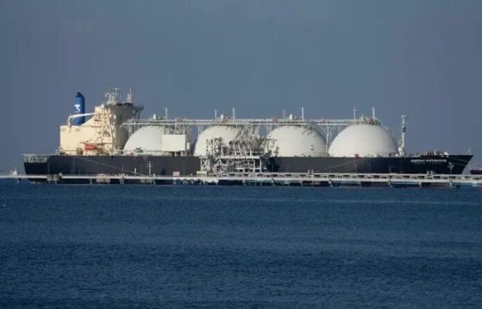 Pakistan considering buying LNG on spot market to offset supply disruptions caused by Iran war: petroleum minister - SUCH TV