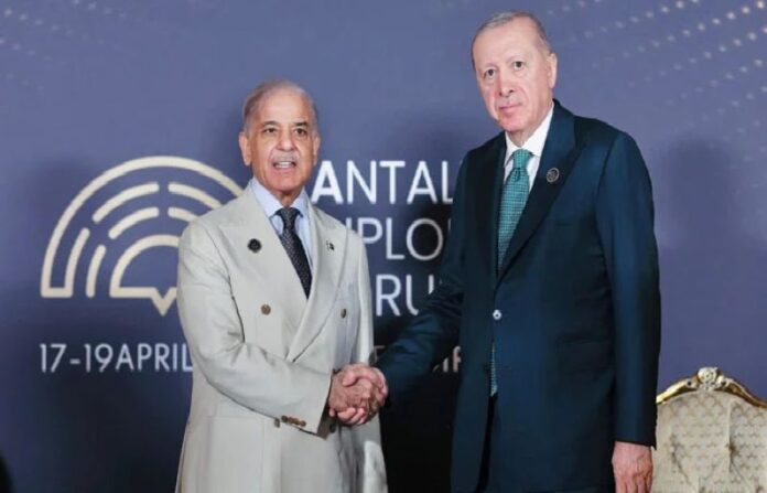 Turkish President Erdogan hails PM Shehbaz's Mideast peace efforts at diplomacy forum - SUCH TV