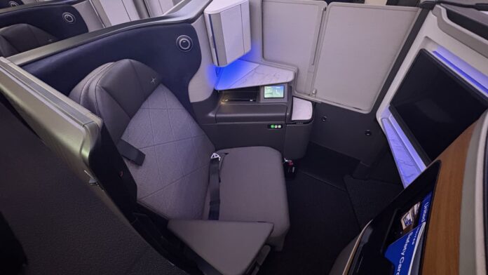 United unveils basic Polaris business fare in premium cabin overhaul