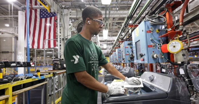 What falling wage growth says about where the U.S. economy is heading