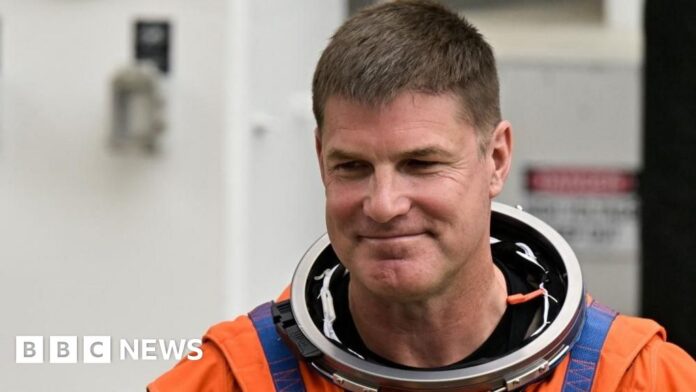 Who is Jeremy Hansen, the Canadian astronaut in the Artemis crew?