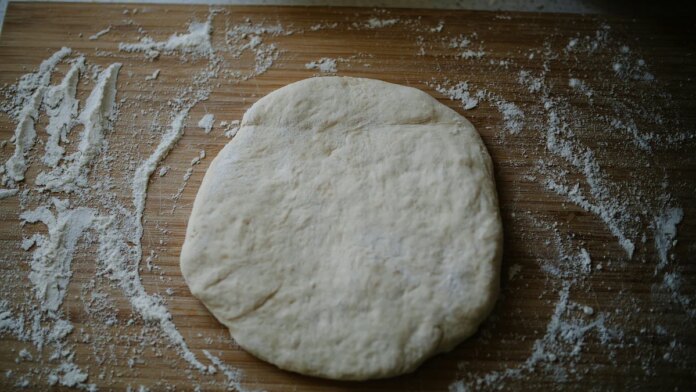 5 Interesting Recipes You Can Make With Leftover Pizza Dough