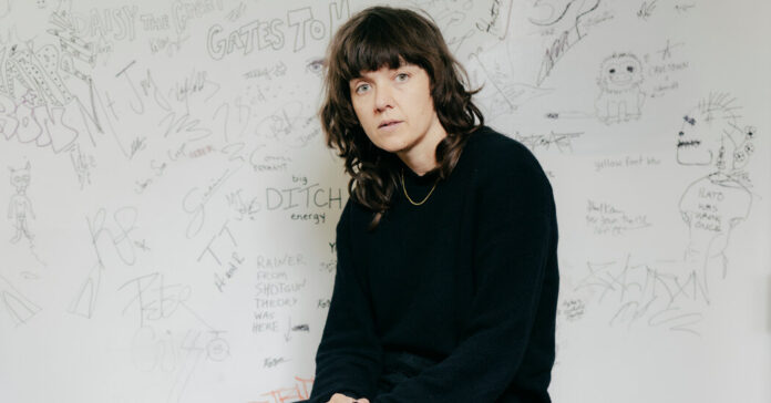 A Beloved Indie Worrier Is Back, Chiller Than Ever