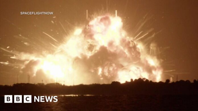 Blue Origin rocket explosion could damage Nasa's Moon timetable